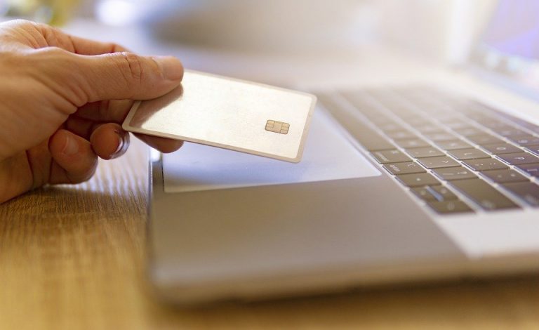 Cada vez más compradores siguen estos hábitos de compra online