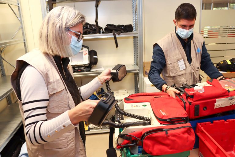 Allianz Partners dona material médico a la organización Juan Ciudad ONGD