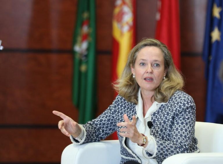 El Gobierno transpone las directivas de bonos garantizados y distribución transfronteriza de fondos