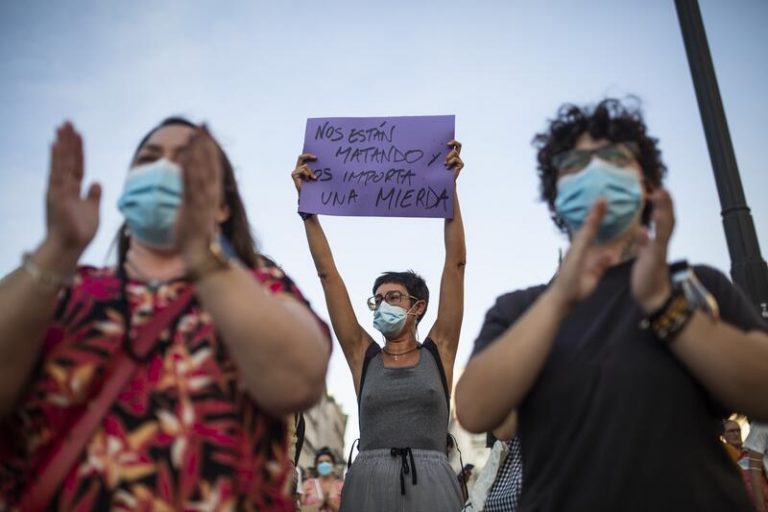 Feministas proponen en el Congreso medidas para un mayor impacto de género de los PGE