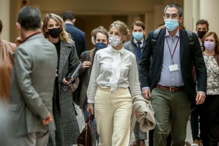 Díaz aclara que derogarán y transformarán la reforma laboral