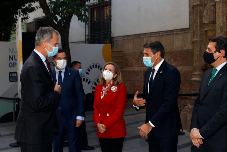El Rey apela a la experiencia y anticipación de directivos para aprovechar las oportunidades