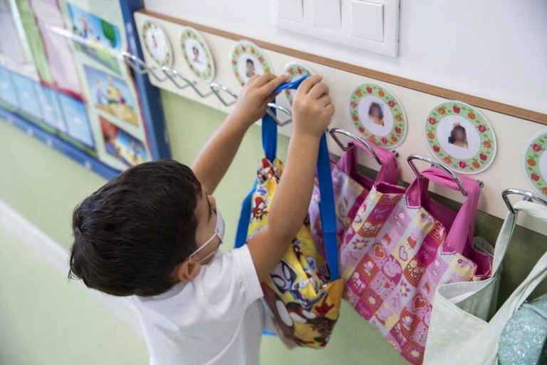 Los beneficios de la enseñanza presencial superan los riesgos