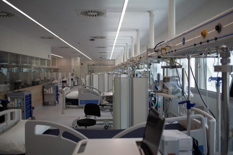 Cataluña registra 1.137 casos y tres muertes en las últimas 24 horas