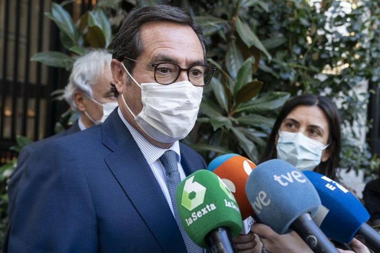 Garamendi asegura que la CEOE intentará «decir que sí» a la reforma laboral