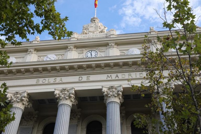El Ibex 35 avanza un 0,74%, a pesar del dato de inflación en EEUU