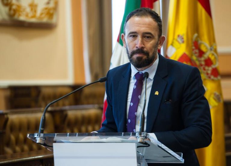 Delegado en Euskadi ve un «doble rasero» en el PNV