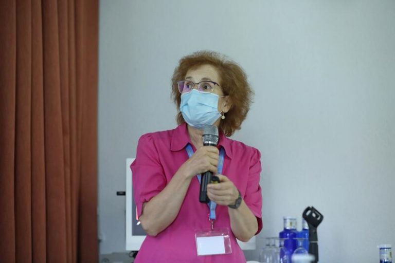 Margarita del Val: Aunque «todos nos infectaremos», para vacunados será «un refuerzo de la inmunidad»