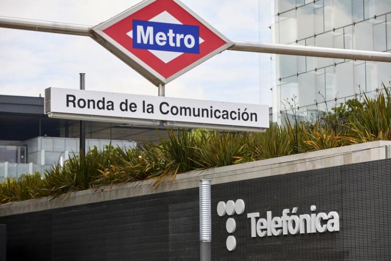 Telefónica negociará con los sindicatos un pacto social para determinar el futuro del empleo