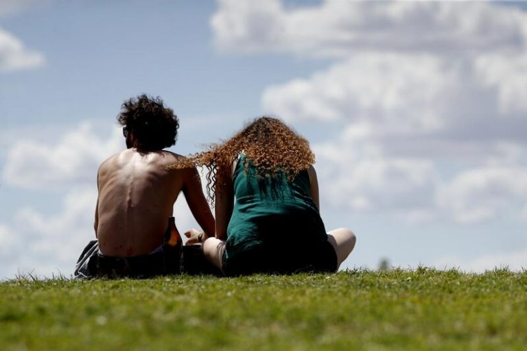 Casi 1 de cada 5 españoles visitaron webs porno en pandemia
