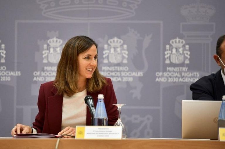 Belarra garantiza que Podemos no aceptará recortes en las pensiones «ni presentes ni futuras»