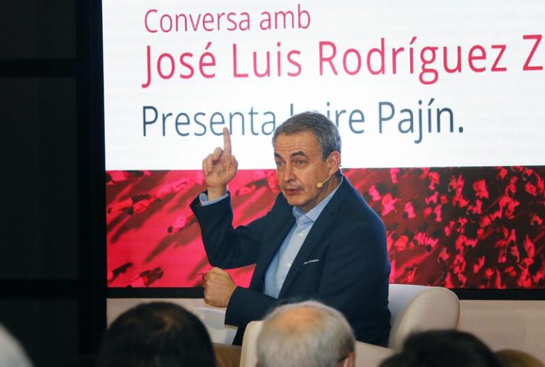 Zapatero dice que «tenía que haber hecho más leyes de igualdad» cuando gobernaba
