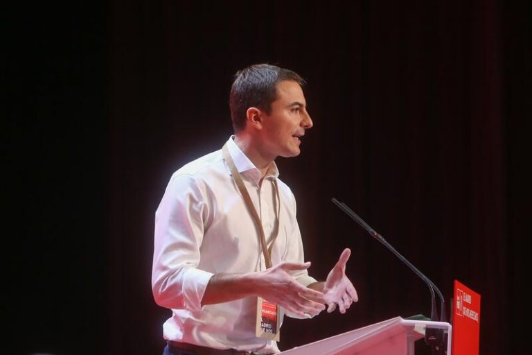 Lobato aboga por «espacios de diálogo» con todas las fuerzas
