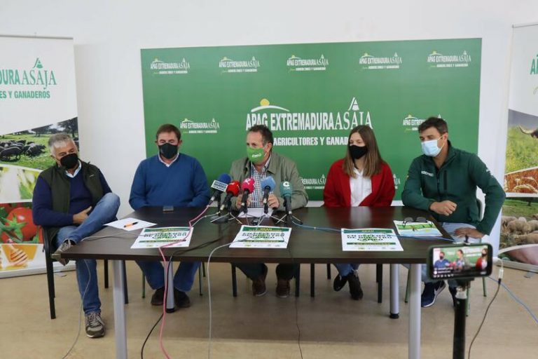 Agricultores extremeños se manifestarán contra los bajos precios