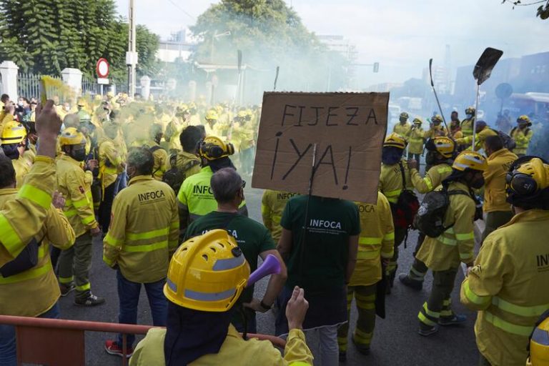 Trabajadores forestales piden medidas urgentes contra los fuegos ‘de sexta generación’