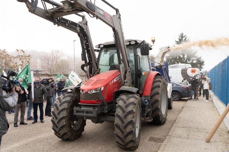 El campo español volverá a movilizarse en Navidad