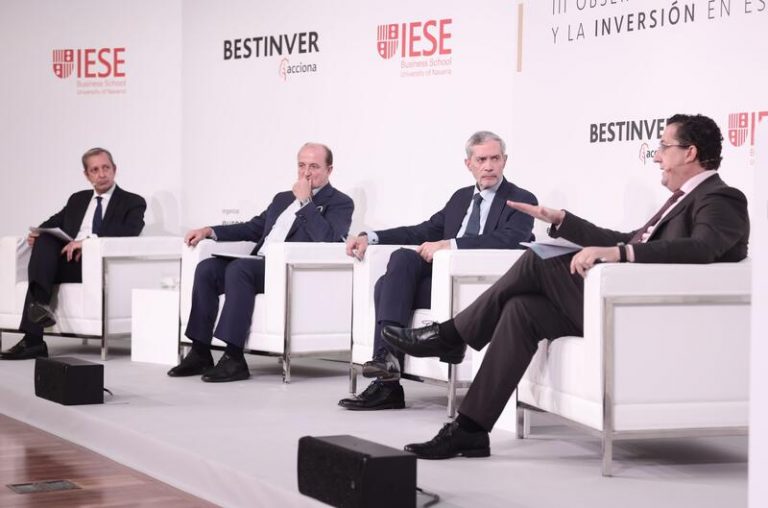 Delrieu llama a fomentar el ahorro en España al igual que se incentivó la compra de vivienda