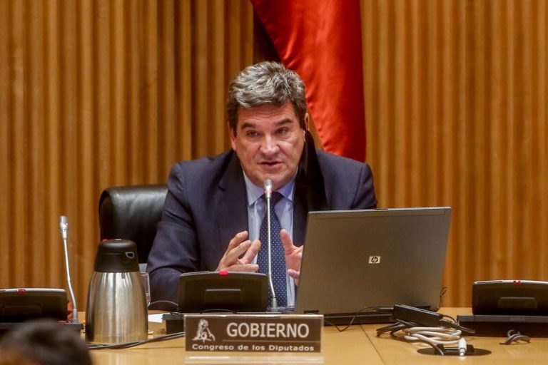 Escrivá defiende el MEI aunque reconoce que los tiempos de aprobación no han sido «adecuados»