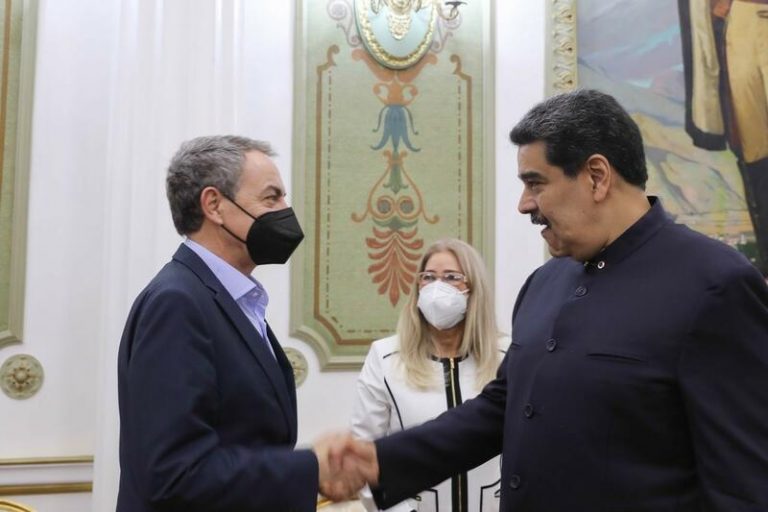Zapatero llama a un diálogo postelectoral «permanente» en Venezuela para abrir «nuevas oportunidades»