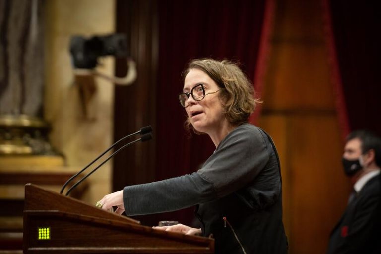 La CUP ve «tacticismo» en el pacto de Prespuestos y menosprecio hacia Barcelona