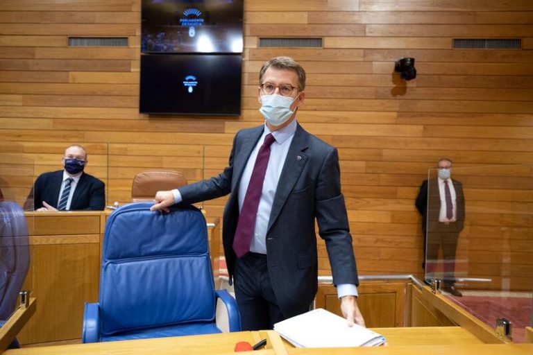 Feijóo reitera al Gobierno que legisle para «generalizar» el certificado covid en España