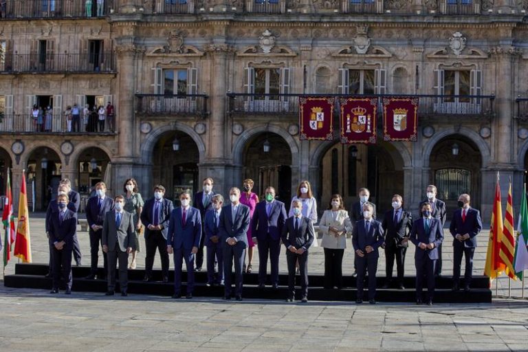 El Gobierno permite a las CCAA convocar la Conferencia de Presidentes