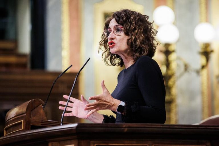 Montero defiende pactar con ERC y Bildu en Presupuestos porque no tiene que ver con la concepción de la unidad de España