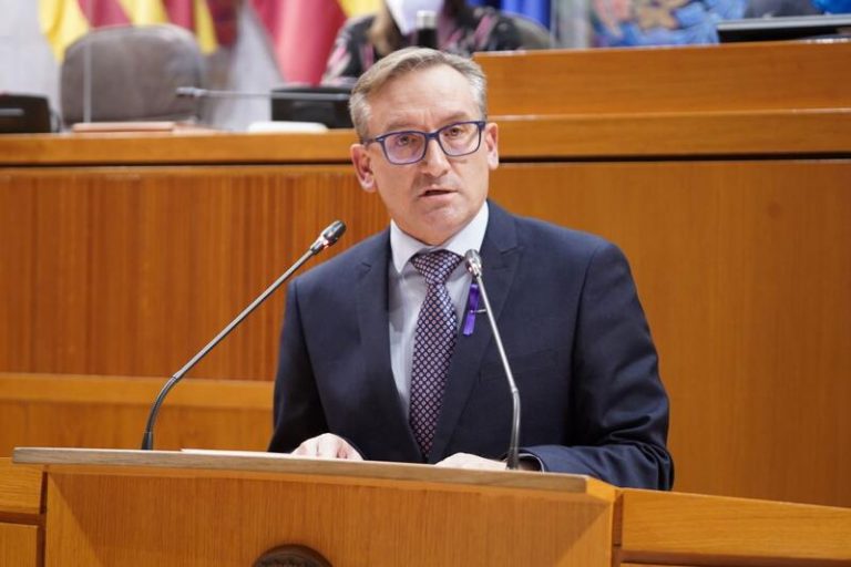 El Parlamento aragonés rechaza «cualquier gravamen» sobre el uso de autovías