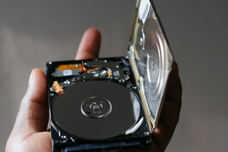 Cómo cambiar un disco duro en el PC