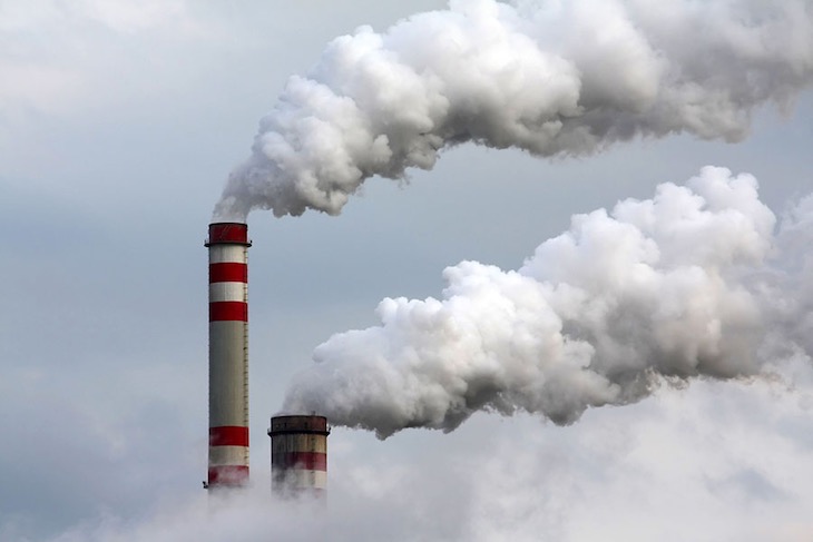 Ecologistas en Acción alerta de que la contaminación por ozono afecta al 71% de los catalanes