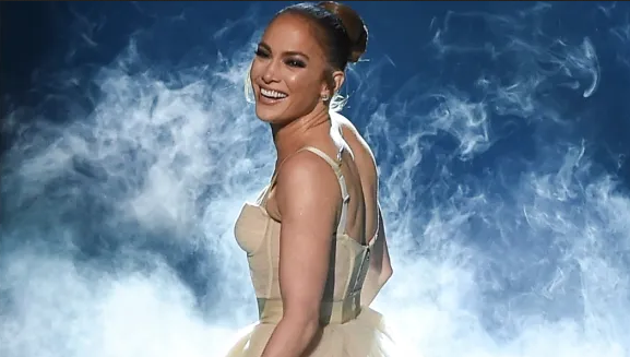 Jennifer Lopez On My Way Marry Me