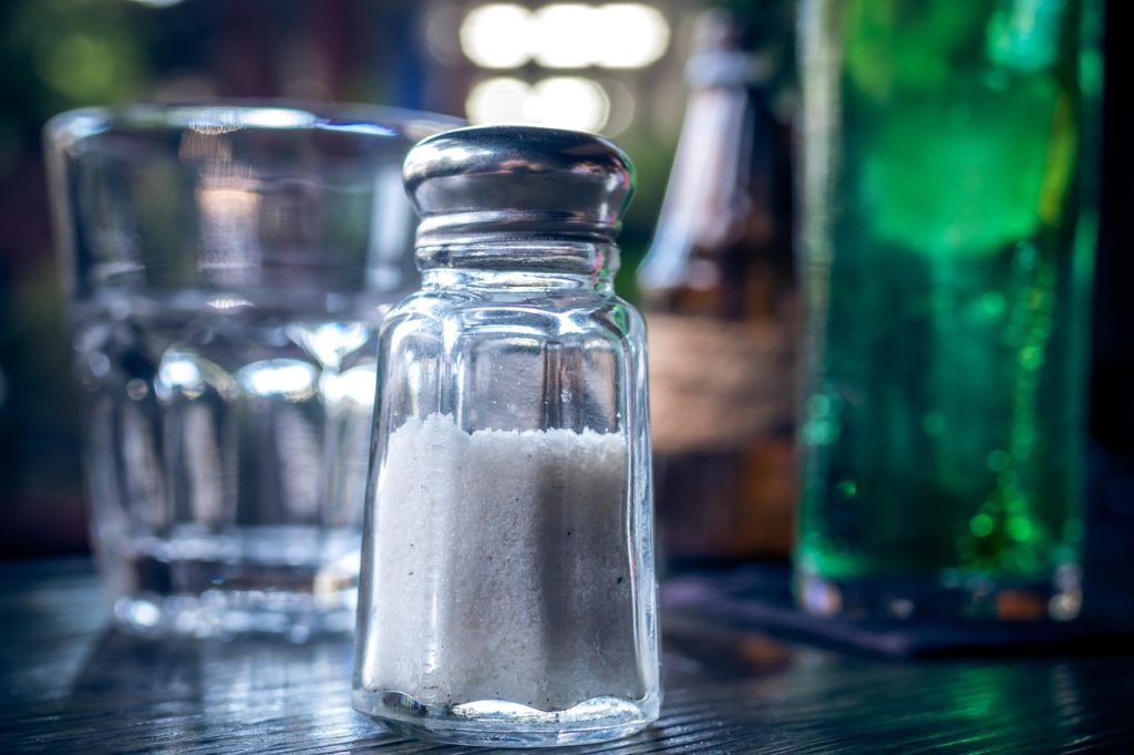 La Ciencia Ha Tratado De Explicar El Por Qué A La Gente Le Da Sed Después De Tomar Sal