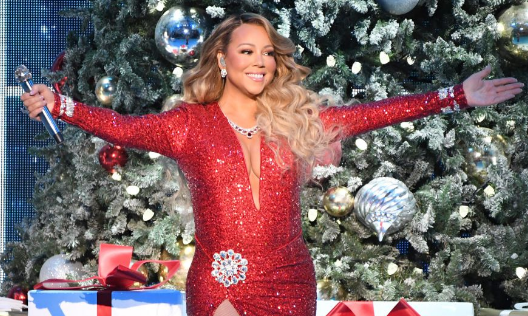 Mariah Carey Fall In Love At Christmas