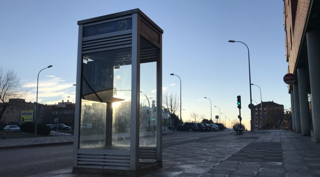 No Creerás Dónde Existen Aún Cabinas Telefónicas