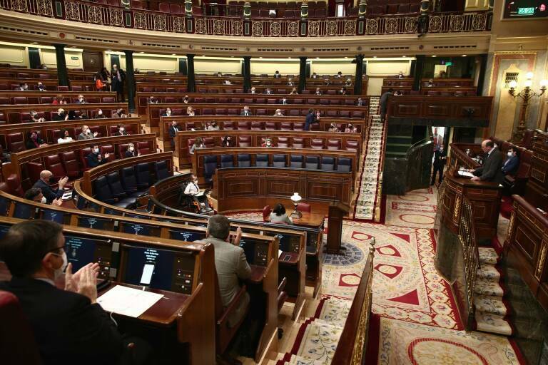 PSOE y UP pactan dejar sin efecto la Ley de Amnistía de 1977