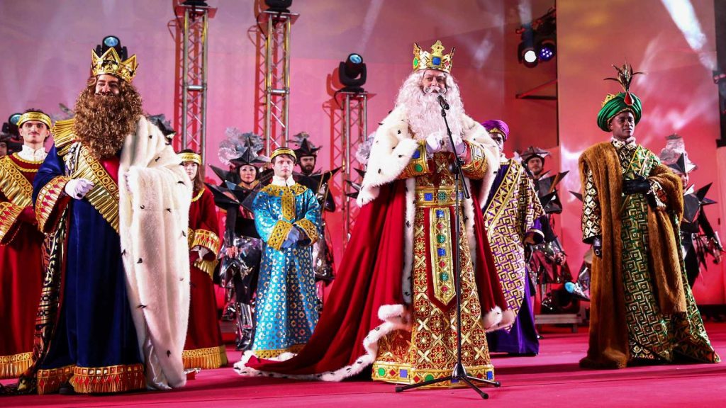 Cómo Se Celebra La Llegada De Los Regalos De Los Reyes Magos