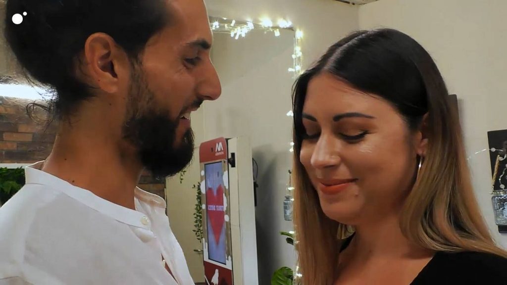 Las 10 Cobras En First Dates Que Nunca Olvidaremos 8 Un Rechazo Bien Elegante Por Parte De Oliver
