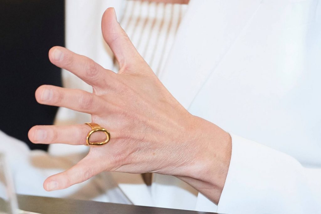 El anillo de Karen Hallam, la verdadera joya para la reina Letizia