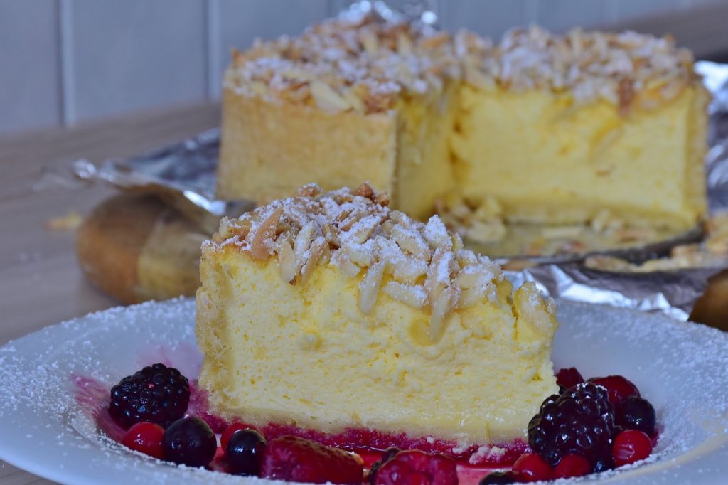 Tarta De Turrón: La Receta Para Hacerla Sin Horno En 10 Minutos