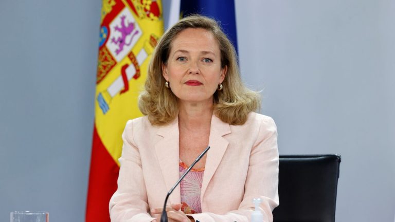 Calviño cree que los sindicatos son «conscientes» de la situación