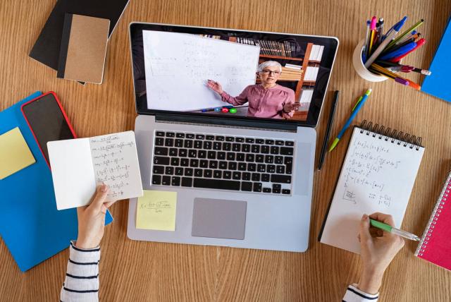Así Puedes Acceder Gratis Al Curso De Facebook Sobre Analítica De Marketing