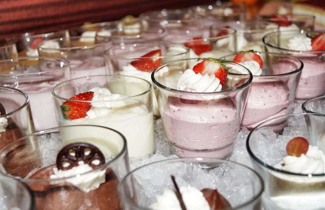 Mousse de fresas: cómo conseguir un pastel delicioso y que se derrite en la boca