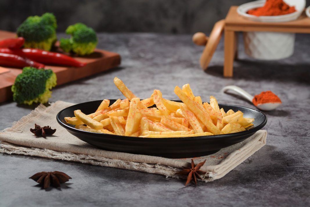 El truco para hacer papas fritas sin aceite