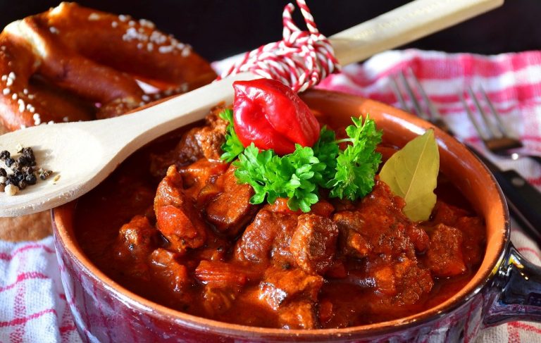 Cómo hacer carrilladas en salsa