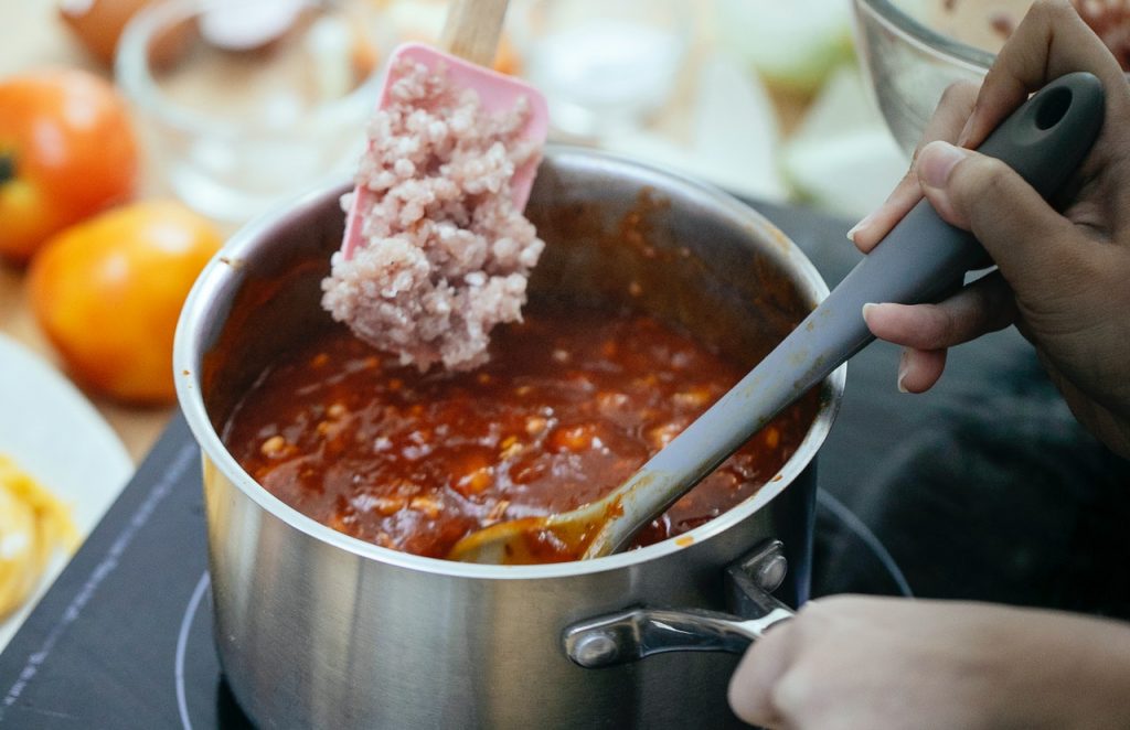 Recetas De Guisos De Invierno, Paso A Paso Para Un Goulash