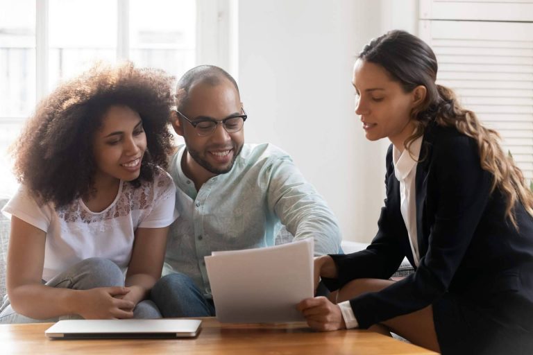 Conseguir la hipoteca ideal gracias a la ayuda de un intermediario de crédito inmobiliario