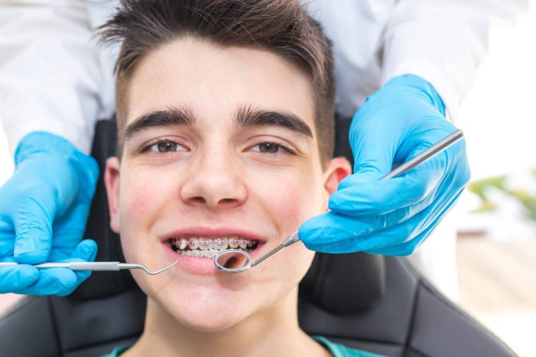 Ortodoncia de máxima calidad en Badajoz con los expertos de Clínica Sonrisas de Corrales Dental