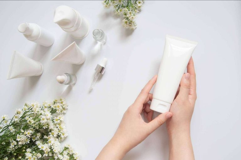 La línea de productos con ácido hialurónico de L’INFINITO Cosmetics