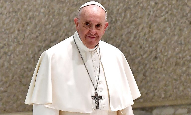 El Papa quiere visitar Ucrania pero tiene que buscar «el momento justo»