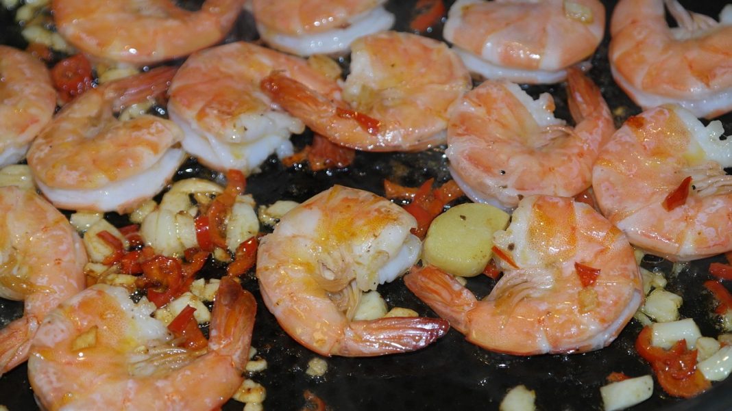 Gambas: cuánto tiempo y cómo debes cocerlas para gozar en Nochebuena